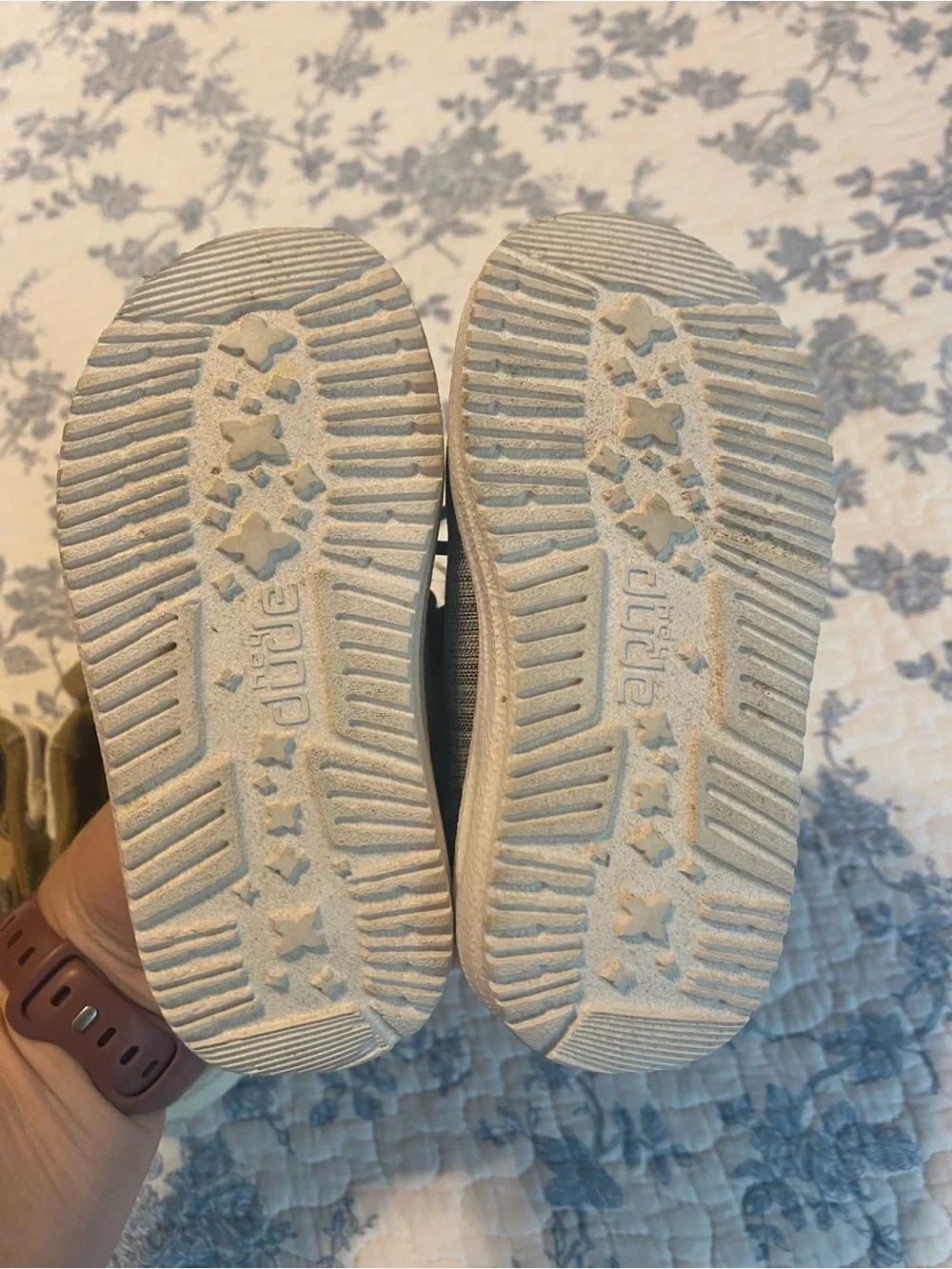 Baby Boy/Toddler Shoe Bundle Size 2/3 Hey Dude, Wonder Nation, Oshkosh